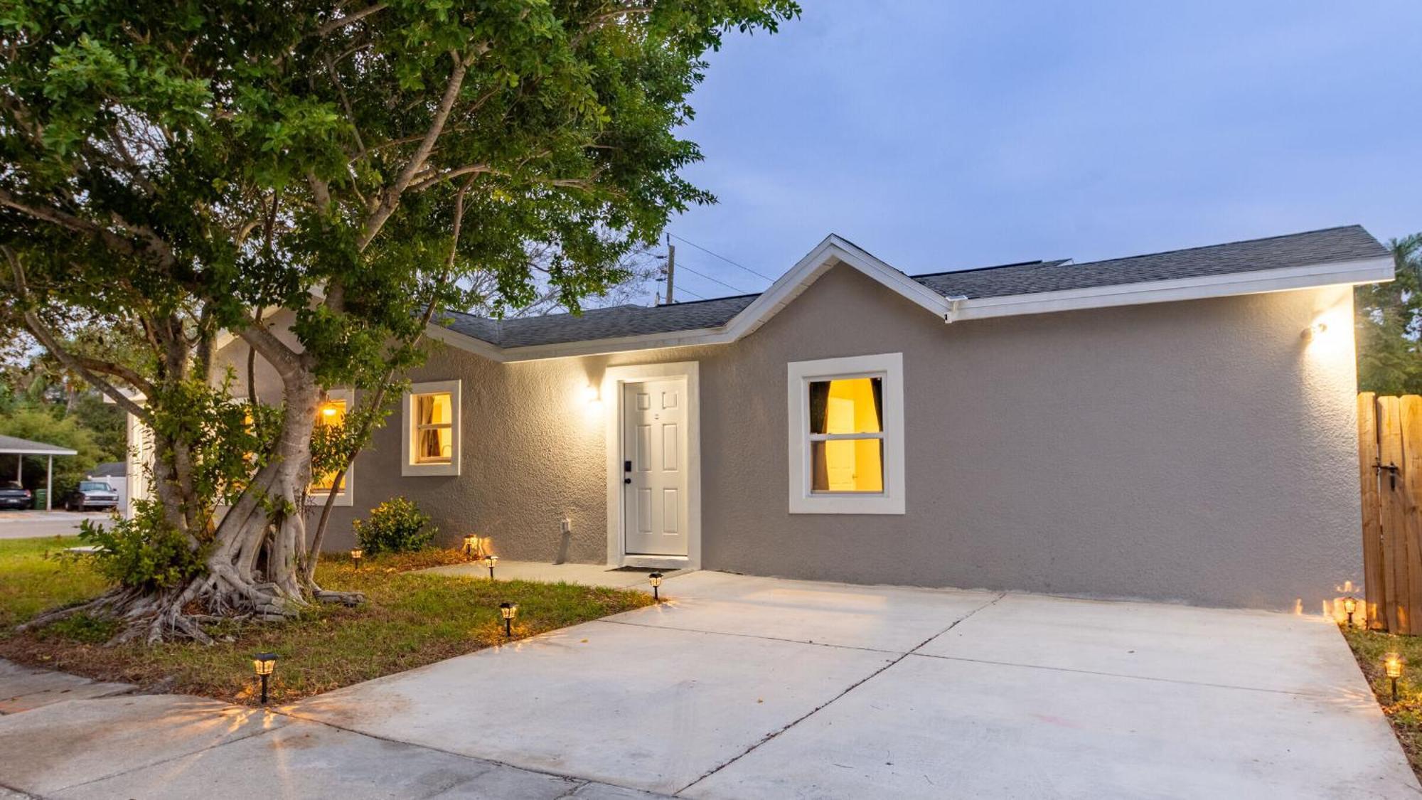 Serenity In Sarasota Villa Exterior photo